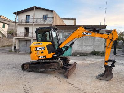 JCB 48 z 1 Photo 1