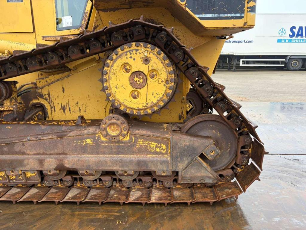 Caterpillar D6N XL Photo 12