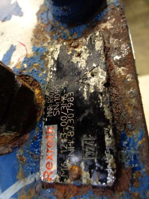 Distributeur hydraulique pour New Holland W 110 B Photo 2