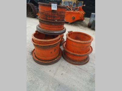 Jante pour Fiat Kobelco W190 en vente par OLM 90 Srl