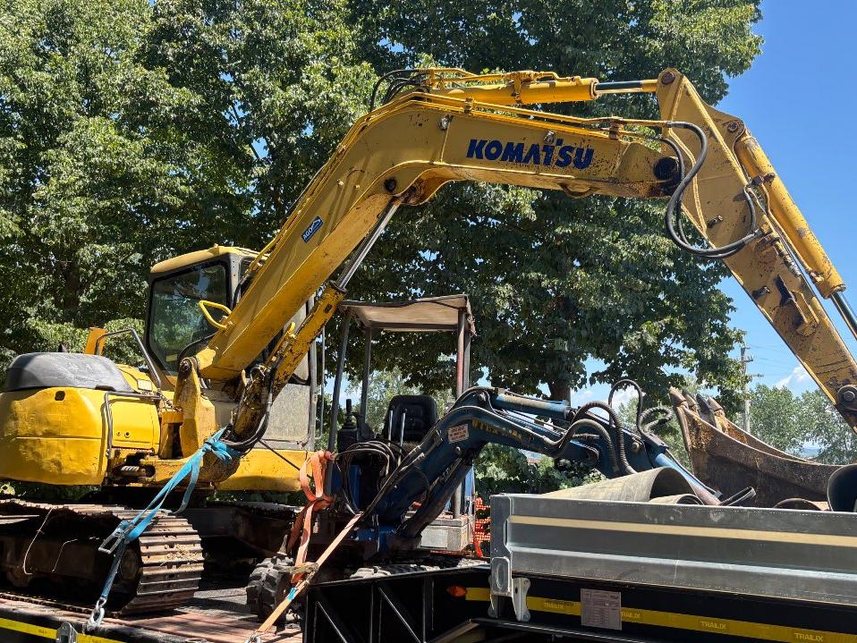 Komatsu PC78 MR-6 Photo 4