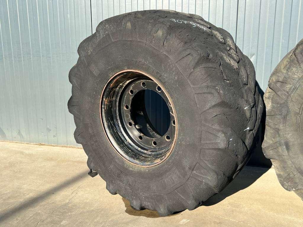 Pneu pour Michelin 445/70R19.5 incl. rim Photo 2