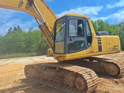Komatsu PC240NLC-6K en vente par Omeco Spa