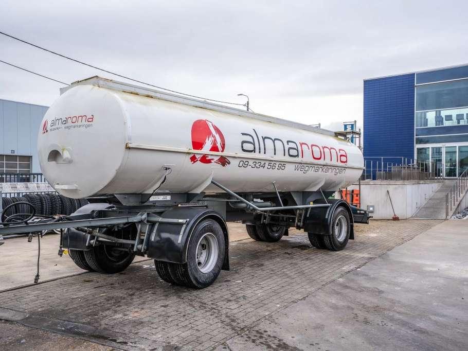 VAN DEN DIJSEL WATER TANK Photo 1