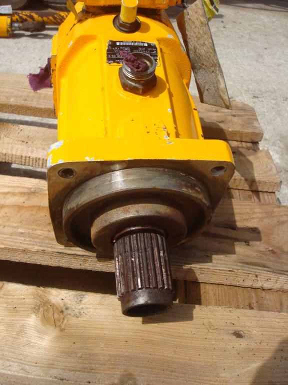 Moteur de transmission pour per Muletto Mecalac 8CXI Photo 3