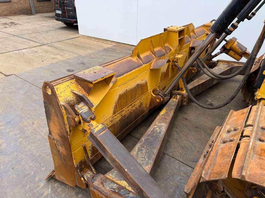 Caterpillar D6T LGP - German Machine / Ripper Valve Photo 15