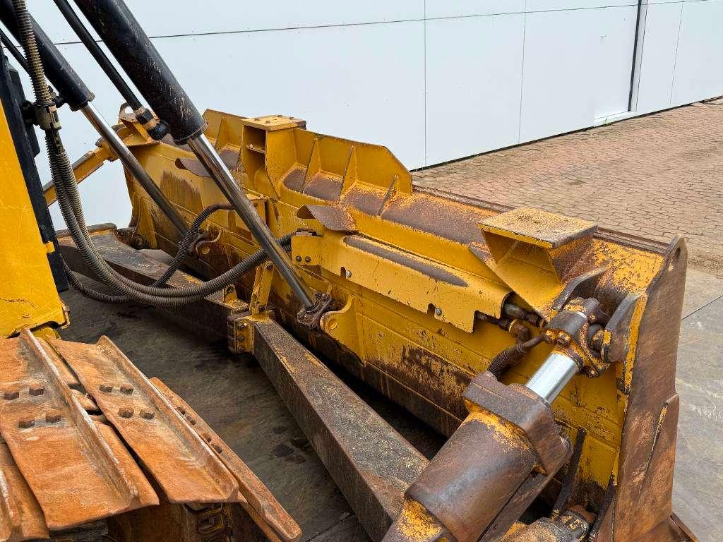 Caterpillar D6T LGP - German Machine / Ripper Valve Photo 17