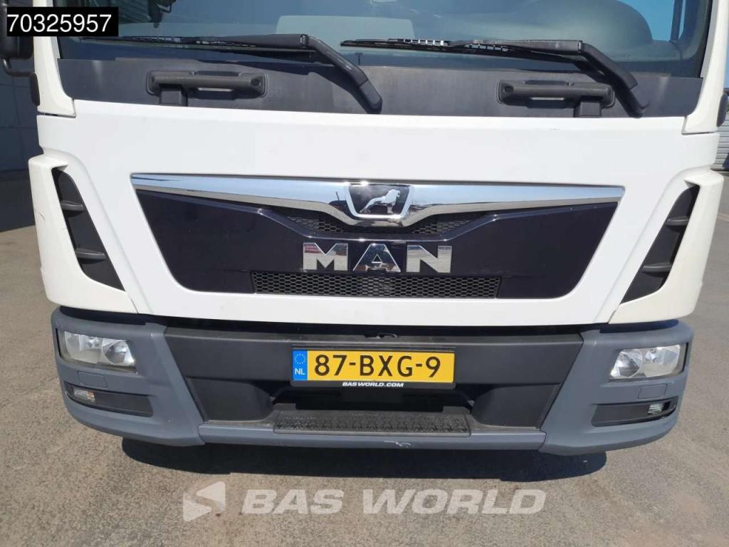 Man TGL 12.220 TGL 4X2 12t DHollandia Tailgate Euro 5 Photo 8