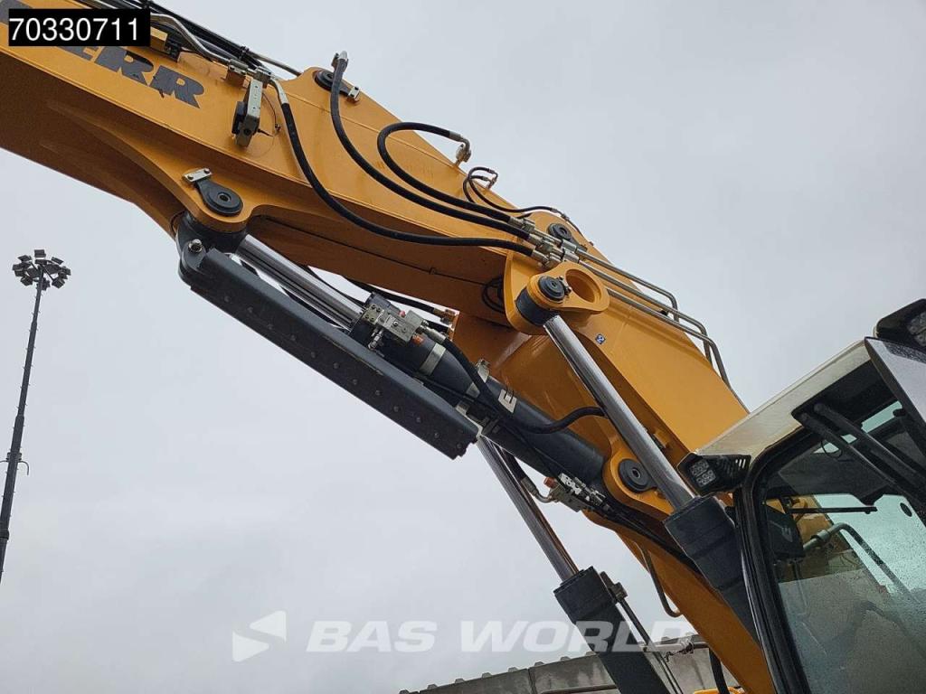 Liebherr R936 NLC Photo 8