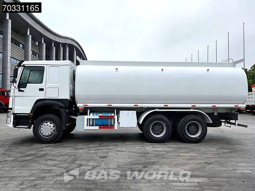 Sinotruk HOWO 371 6X4 Photo 8