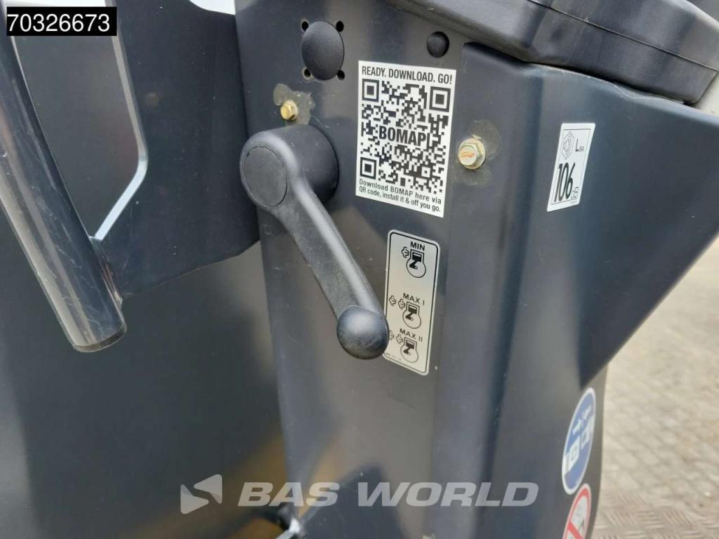 Bomag BW120 AD-5 Photo 17