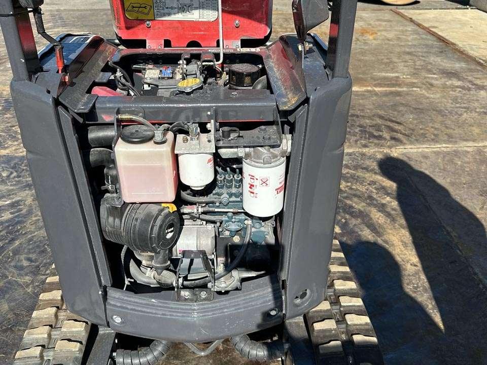 Bobcat E08 Photo 11