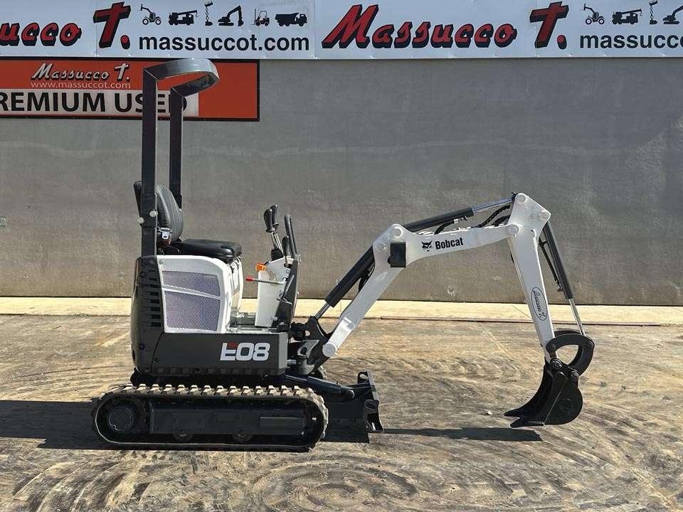 Bobcat E08 Photo 18