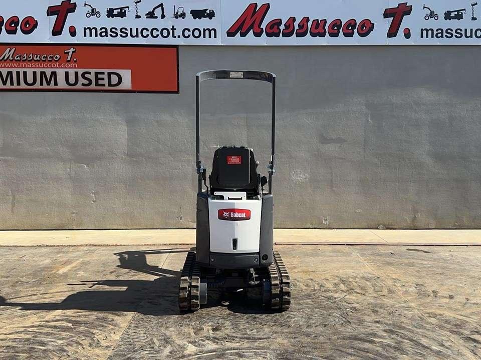 Bobcat E08 Photo 20