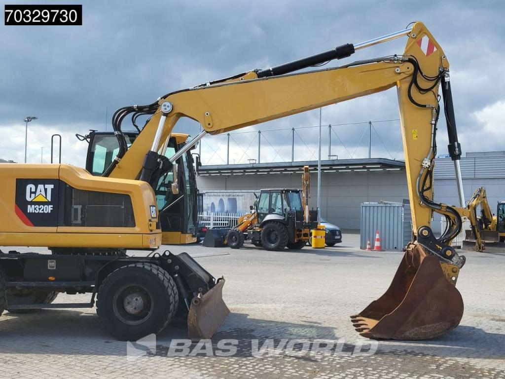 Caterpillar M320 F Photo 10