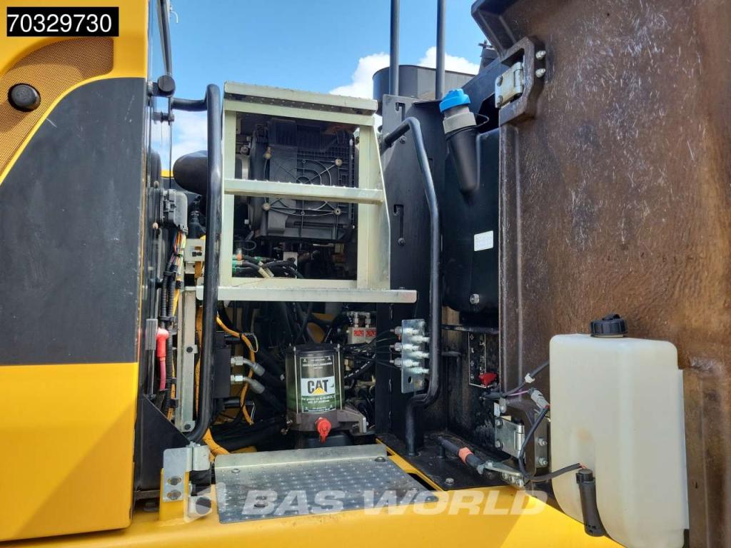 Caterpillar M320 F Photo 26