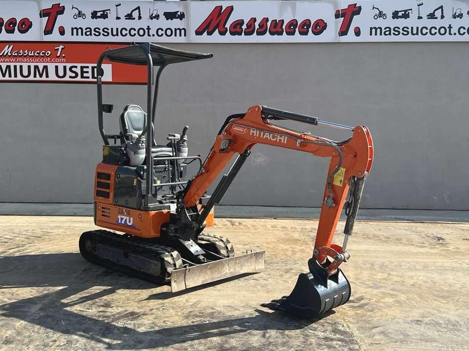 Hitachi ZX17U-5A-YR Photo 15
