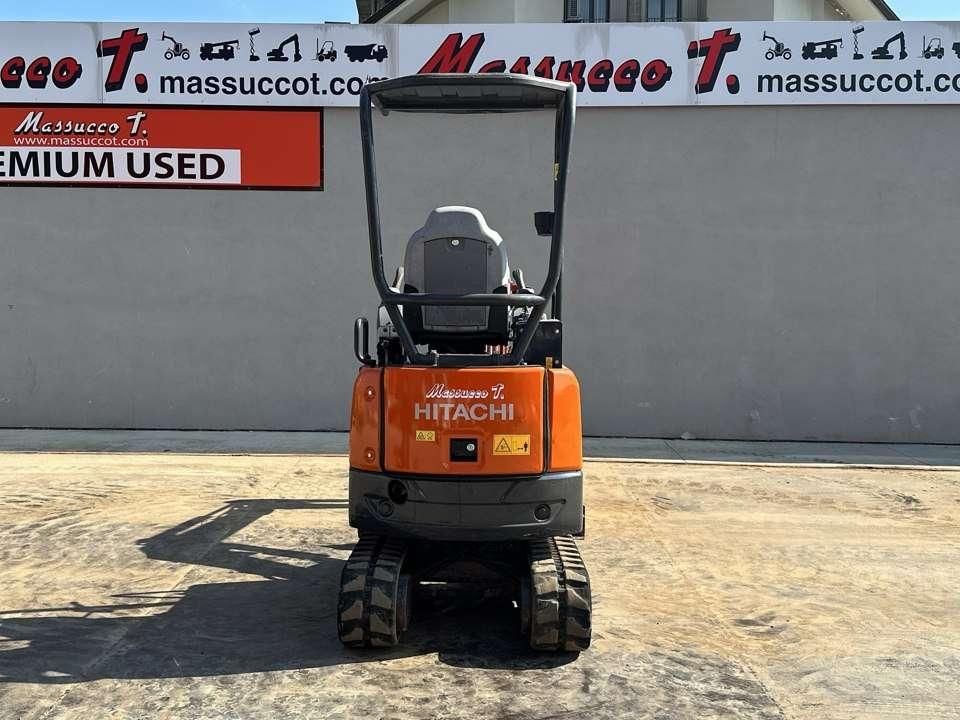 Hitachi ZX17U-5A-YR Photo 19
