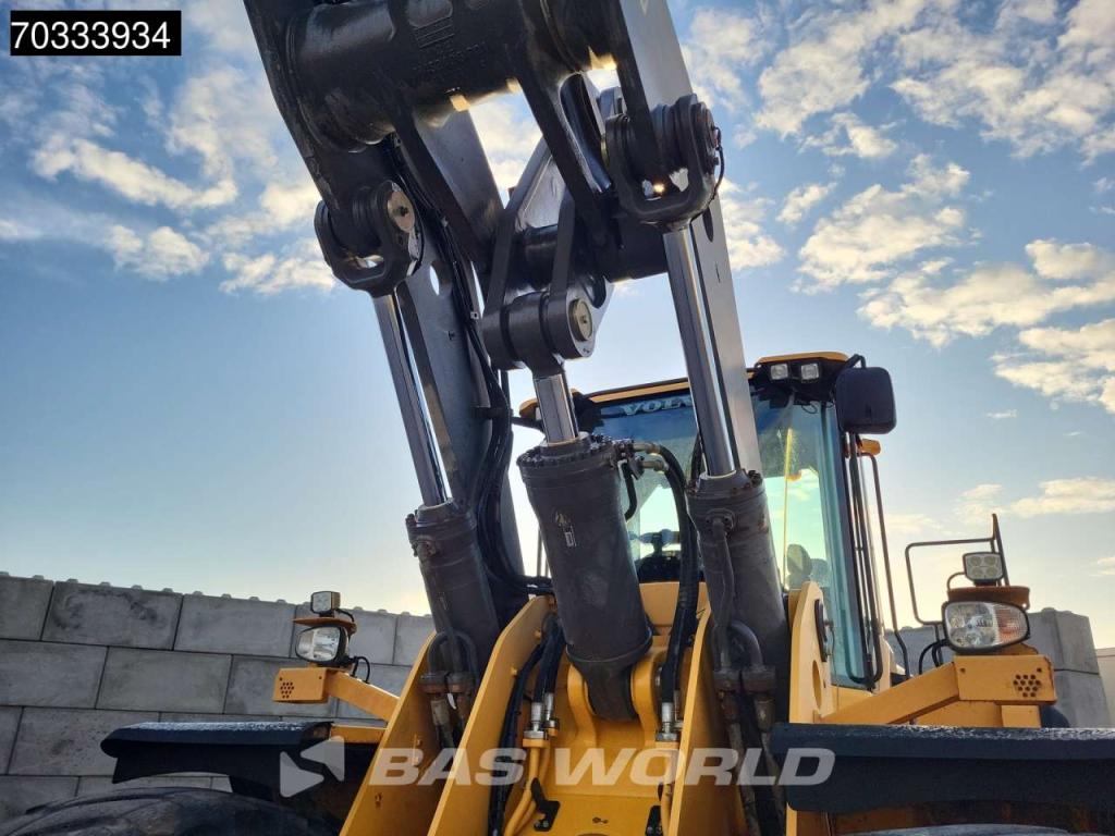 Volvo L220 G Reversible seat - CDC Photo 12