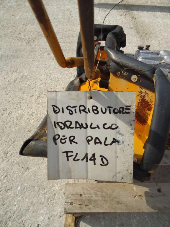 Distributeur hydraulique pour Fiat Allis FL14D Photo 3