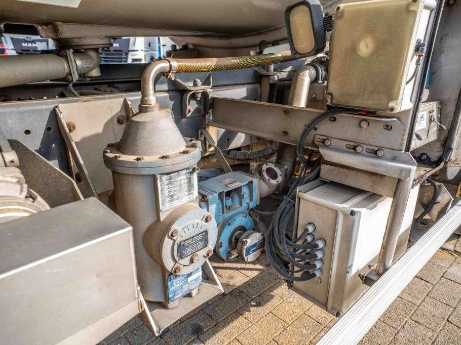 Renault PREMIUM 270 + 12000L + 3 COMP Photo 15