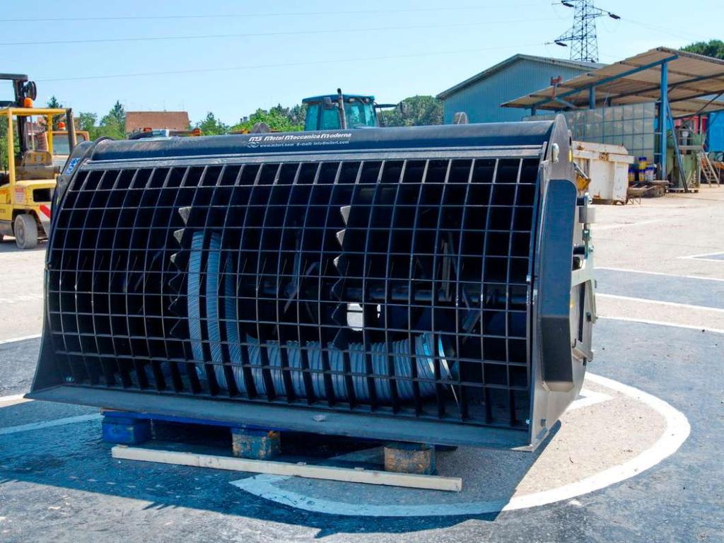 M3 MetalMeccanica Moderna BM600TD Photo 4