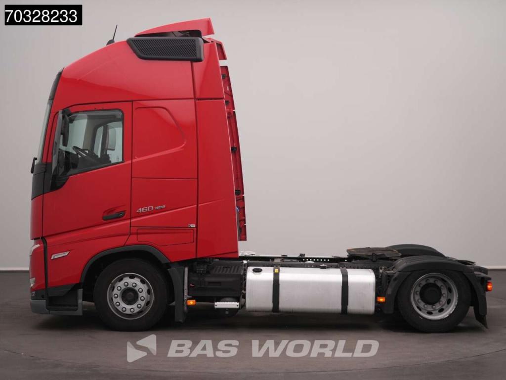 Volvo FH 460 4X2 Mega XL 2x Tanks ACC Navi Photo 10