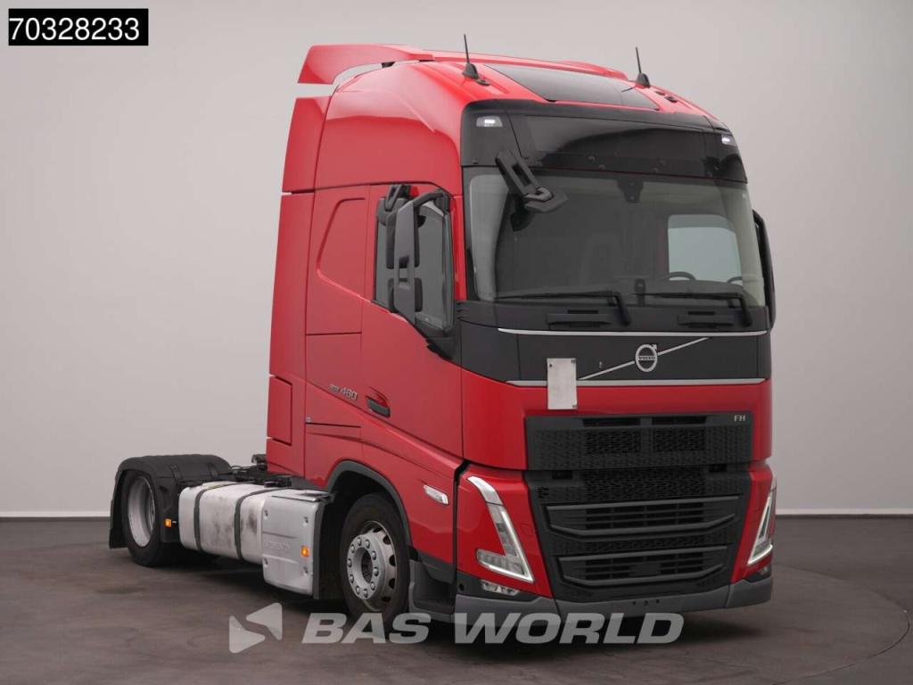 Volvo FH 460 4X2 Mega XL 2x Tanks ACC Navi Photo 3