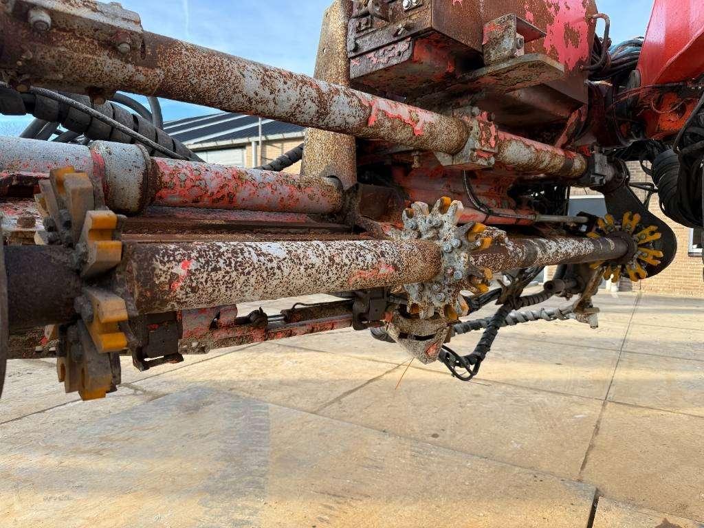 Sandvik DS511-C Roof Bolter 4x4 - Surface Drill Rig Photo 18