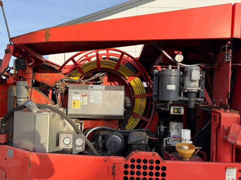 Sandvik DS511-C Roof Bolter 4x4 - Surface Drill Rig Photo 28