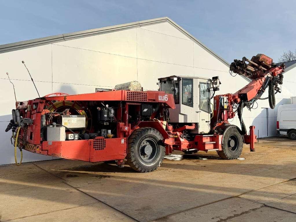 Sandvik DS511-C Roof Bolter 4x4 - Surface Drill Rig Photo 5