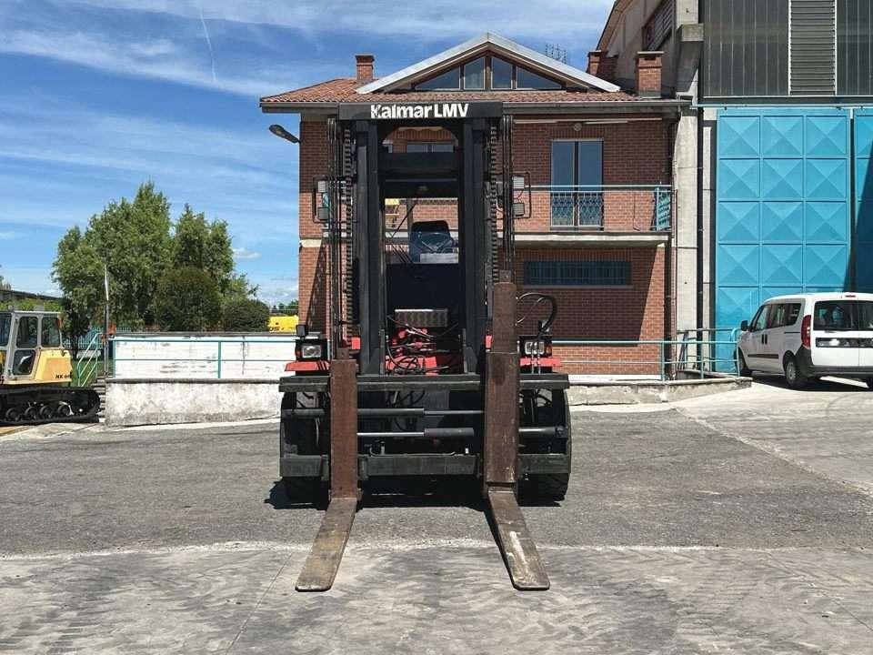 Svetruck 12-120 35 Photo 15
