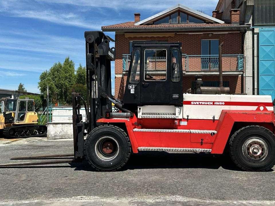 Svetruck 12-120 35 Photo 2