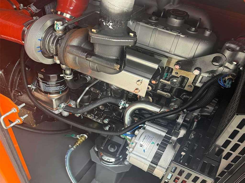 Emme Service GE 33 IS Photo 2