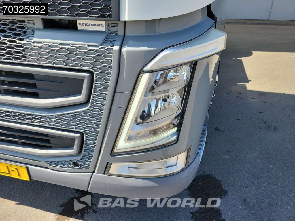 Volvo FH 420 4X2 NL-Truck ADR PTO Alcoa's I-ParkCool Photo 9