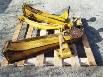 Support d'essieu pour Caterpillar 730 en vente par PRV Ricambi Srl