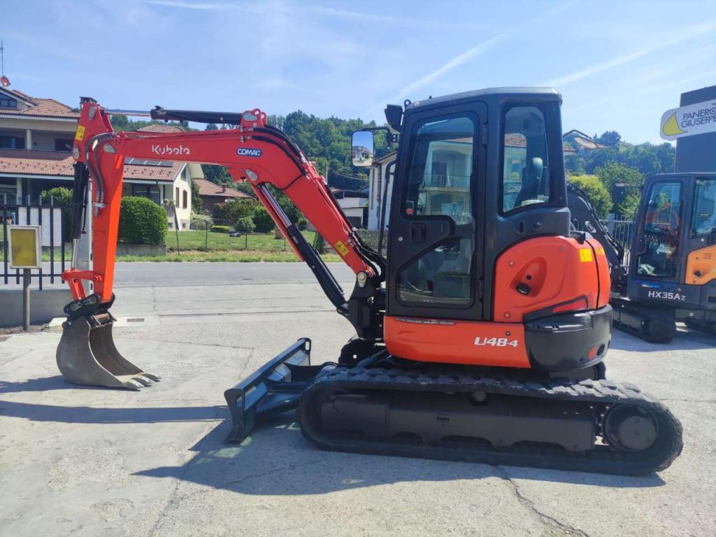Kubota U48-4 Photo 4