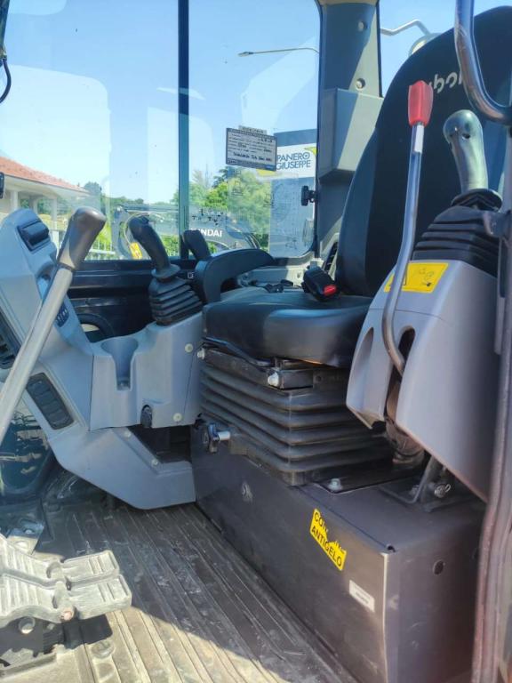 Kubota U48-4 Photo 5