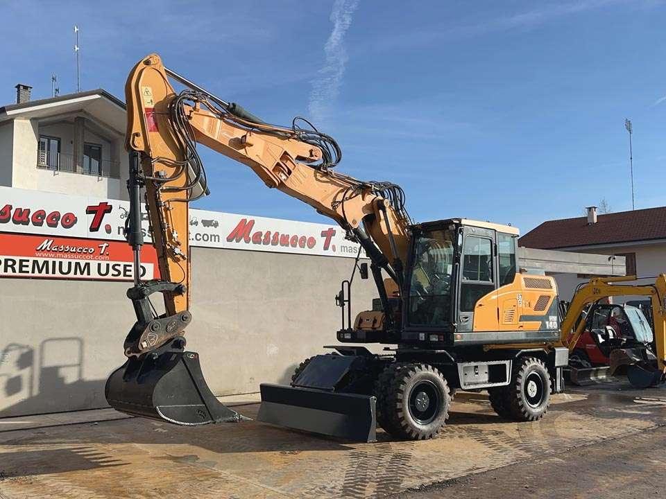 Hyundai HW140 Photo 1