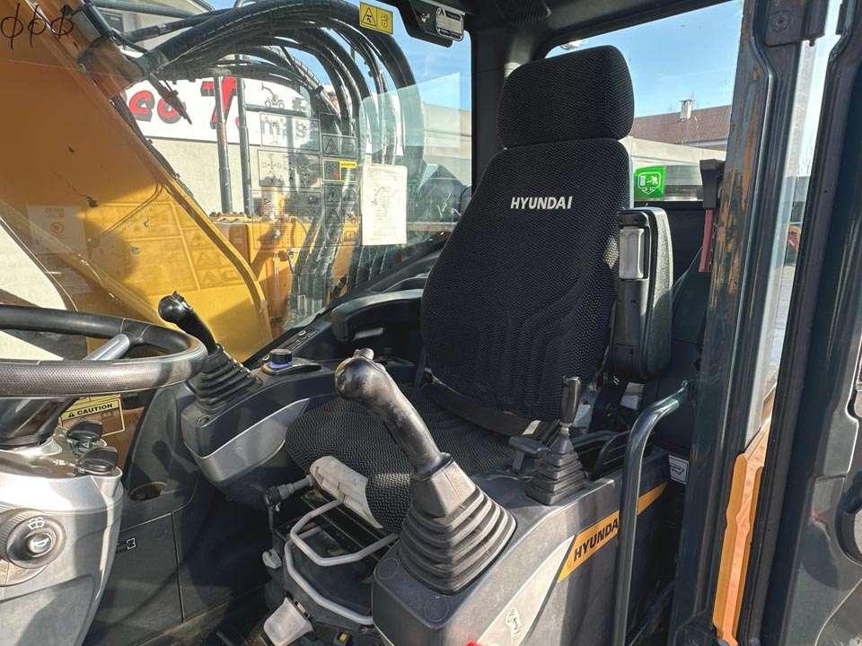 Hyundai HW140 Photo 17