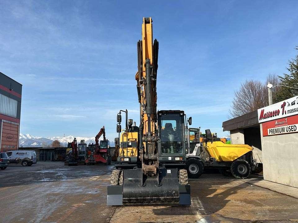 Hyundai HW140 Photo 22