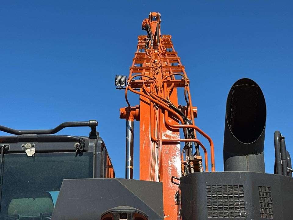 Hitachi ZX135US-6 SLF Photo 10