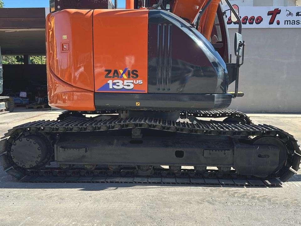 Hitachi ZX135US-6 SLF Photo 4