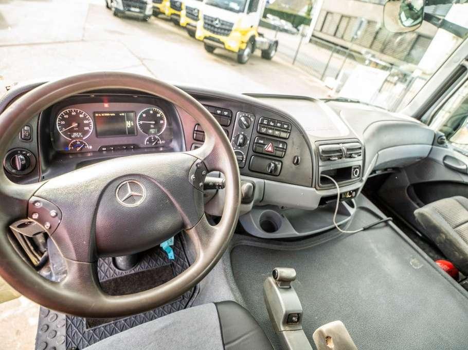 Mercedes-Benz ACTROS 3236 K - MP3 Photo 17