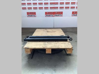 Piston de levage pour Bobcat 753 en vente par Massucco T. Srl Area Ricambi