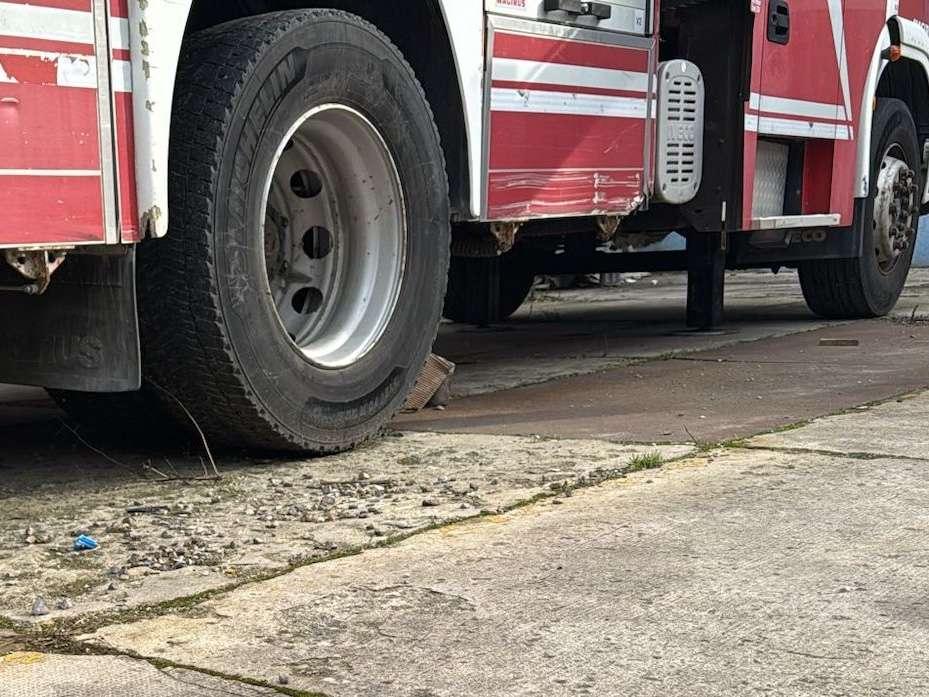 Iveco 180E30 Photo 5