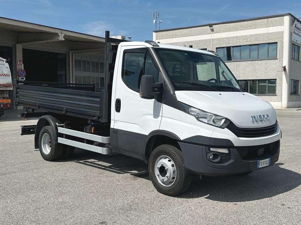 Iveco DAILY 60-150 4x2 Photo 17