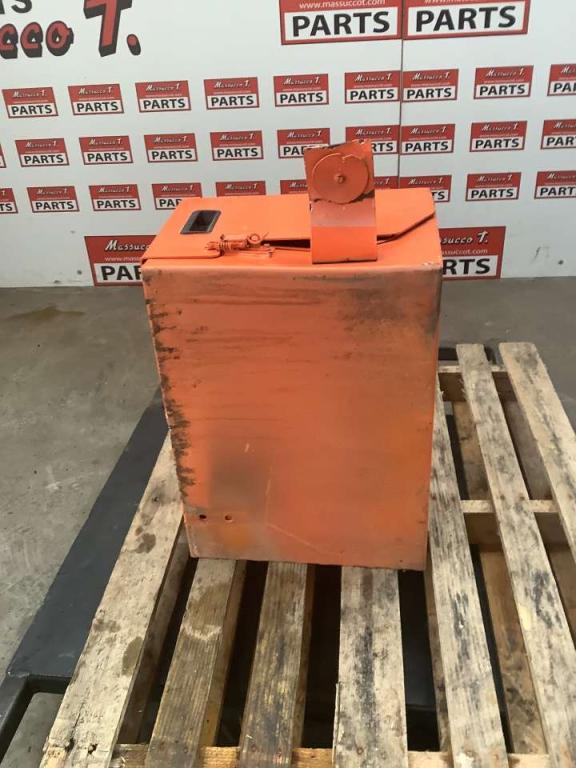 Compartiment batteries pour Hitachi ZW220  SERIE 5 Photo 2