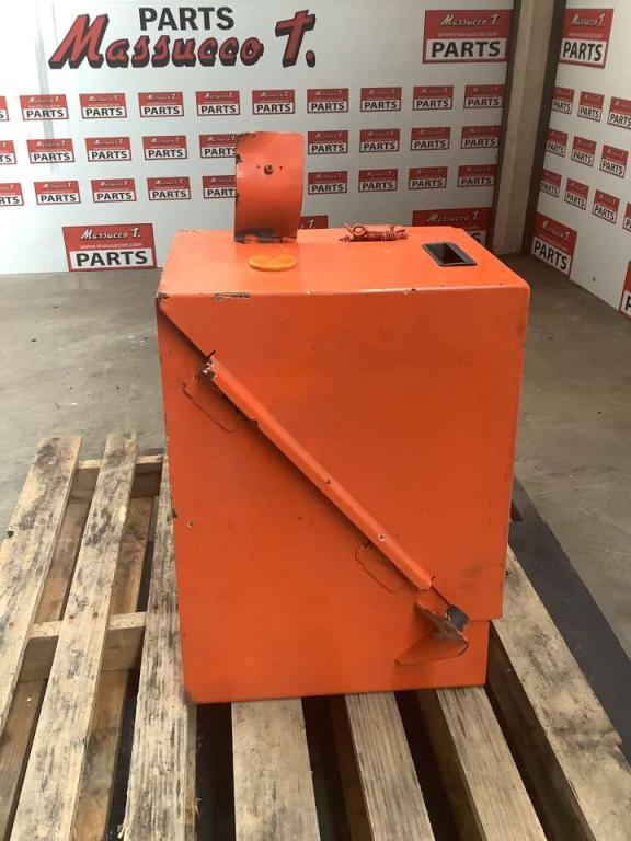 Compartiment batteries pour Hitachi ZW220  SERIE 5 Photo 3