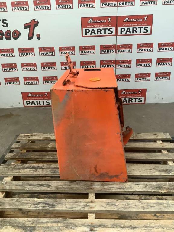 Compartiment batteries pour Hitachi ZW220  SERIE 5 Photo 4